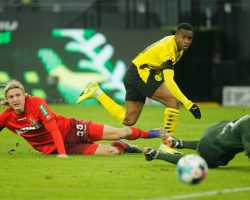 Kết quả Dortmund 1-2 Cologne: Dortmund mất ngôi nhì bảng